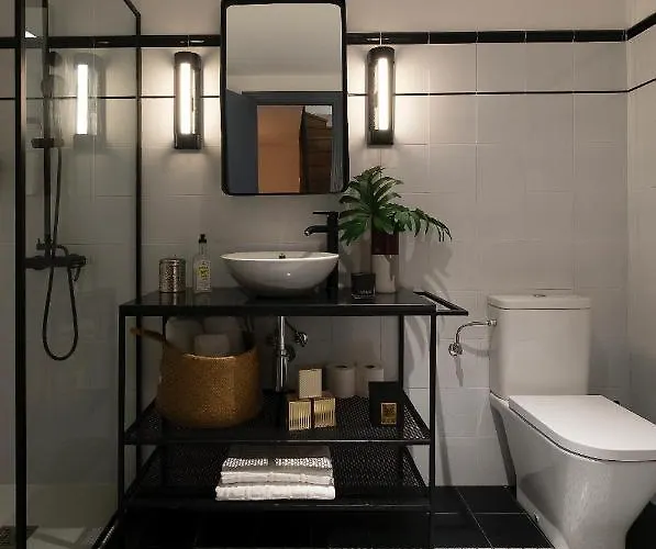 Mirador Del Rio Piedra Nuévalos