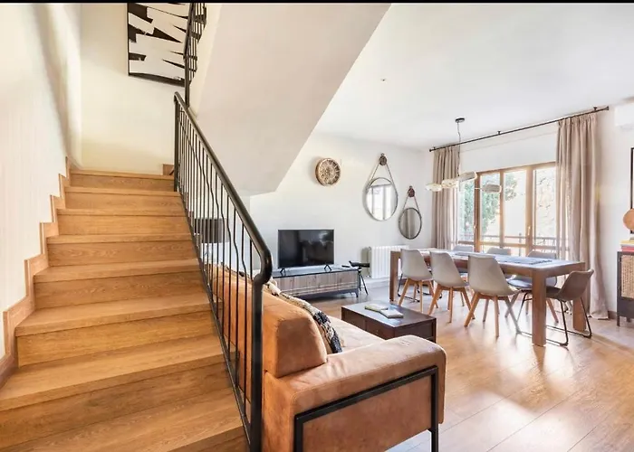 Mirador Del Rio Piedra Nuévalos